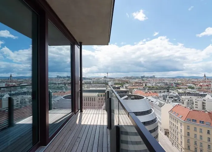Hoch Hinaus, Neu Und Stilvoll Mit Pool Am Dach * Vienna