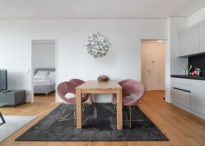 Hoch Hinaus, Neu Und Stilvoll Mit Pool Am Dach Apartment Vienna